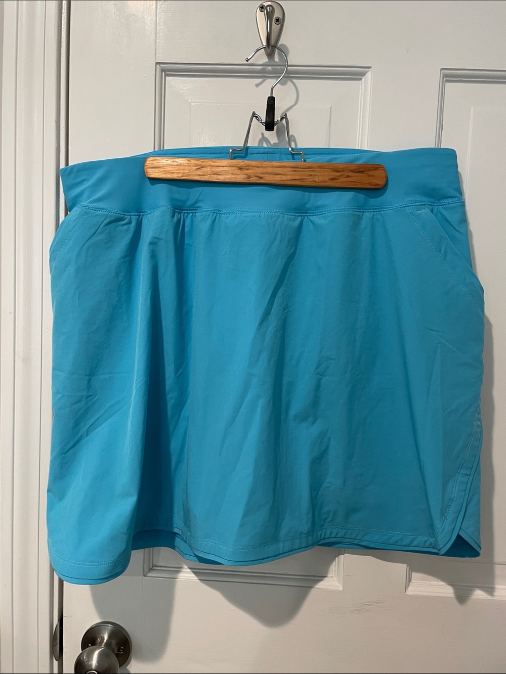 Lands' End Turquoise Blue Active Skort